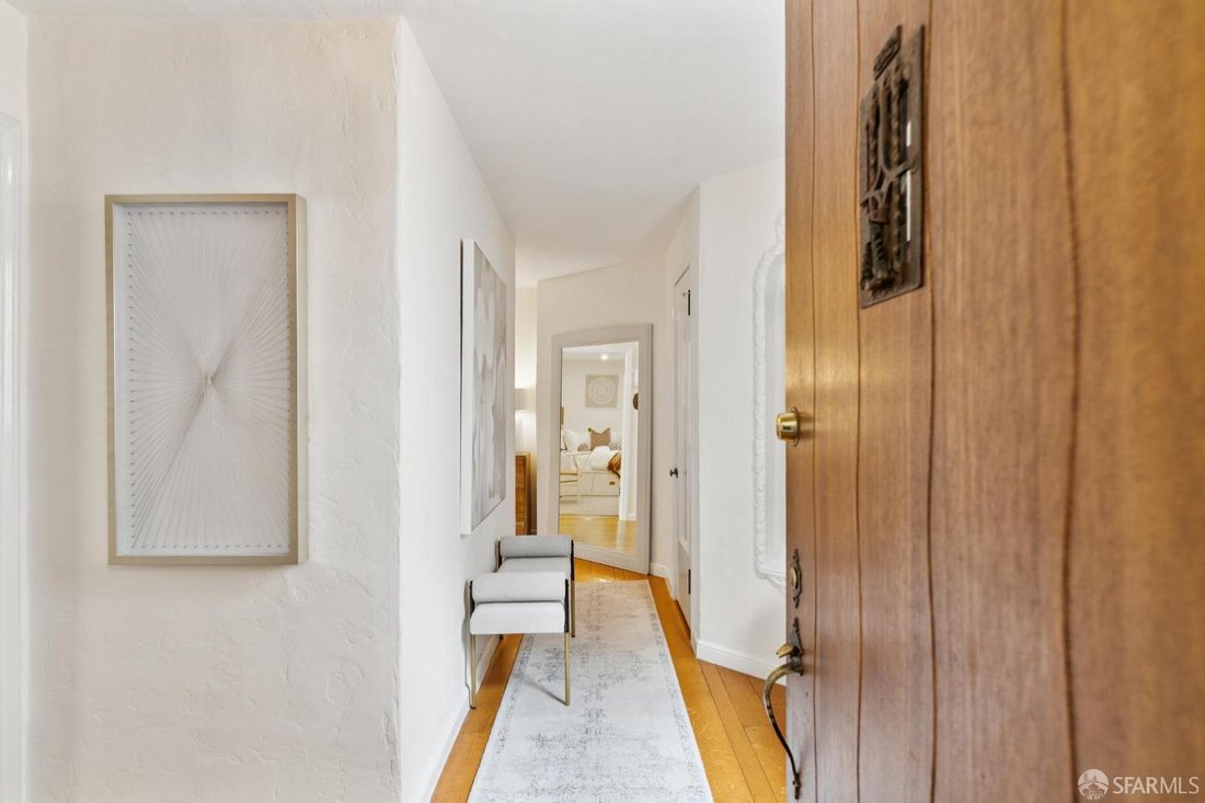Condo in San Francisco, California, United States 5 - 18628255
