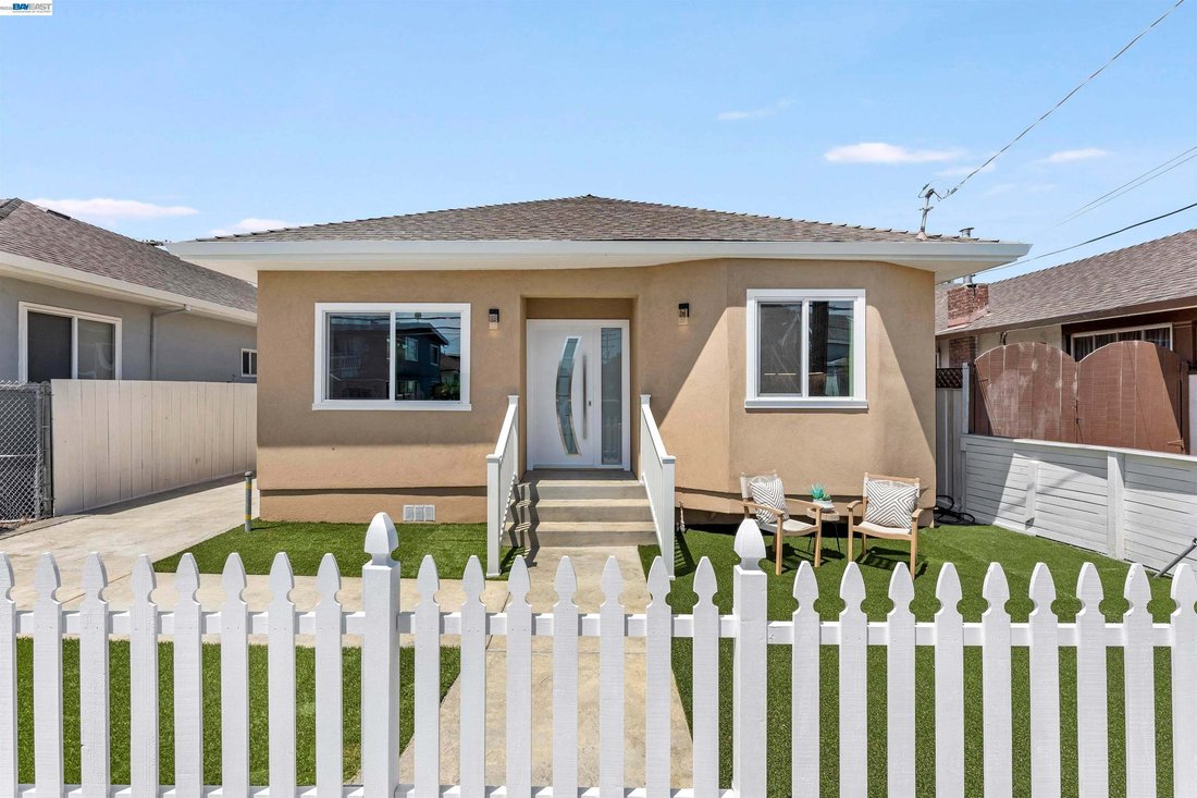 House in San Mateo, California, United States 1 - 18629500