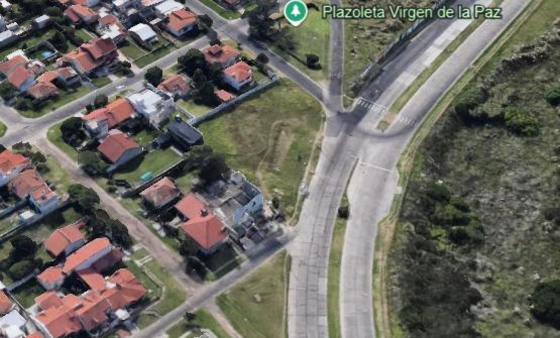 Land in Mar del Plata, Buenos Aires Province, Argentina 2 - 18627005