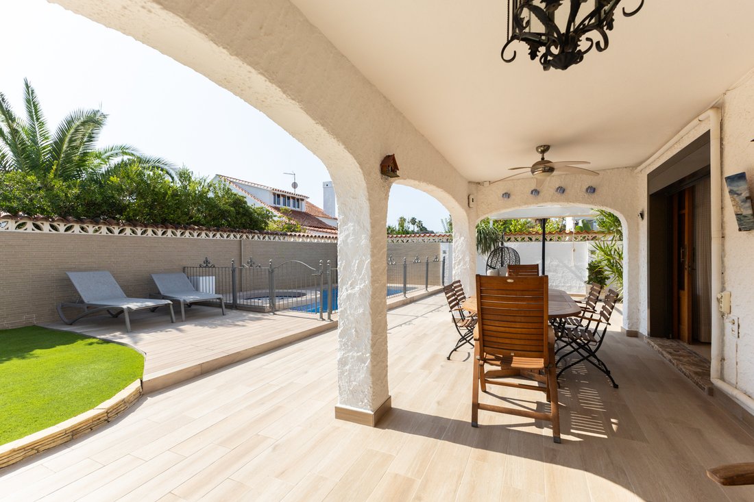 House in Sagunt / Sagunto, Valencian Community, Spain 4 - 18630079