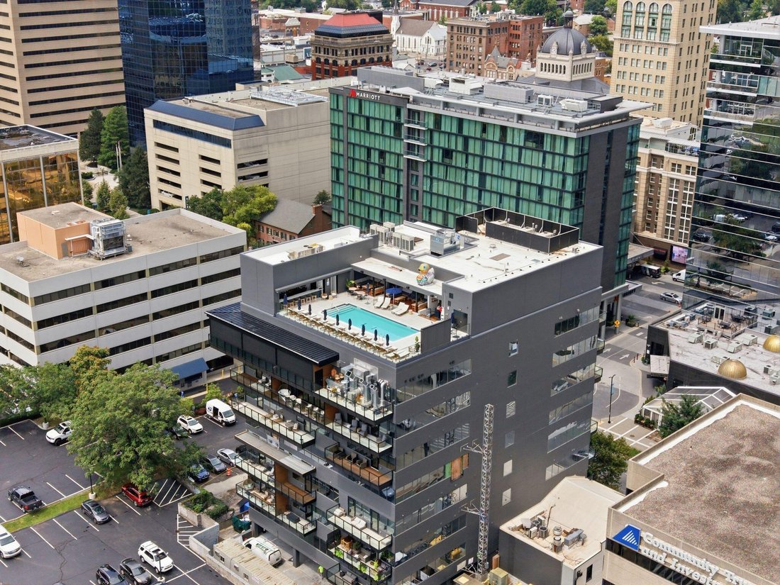 Condo in Lexington, Kentucky, United States 2 - 18177530