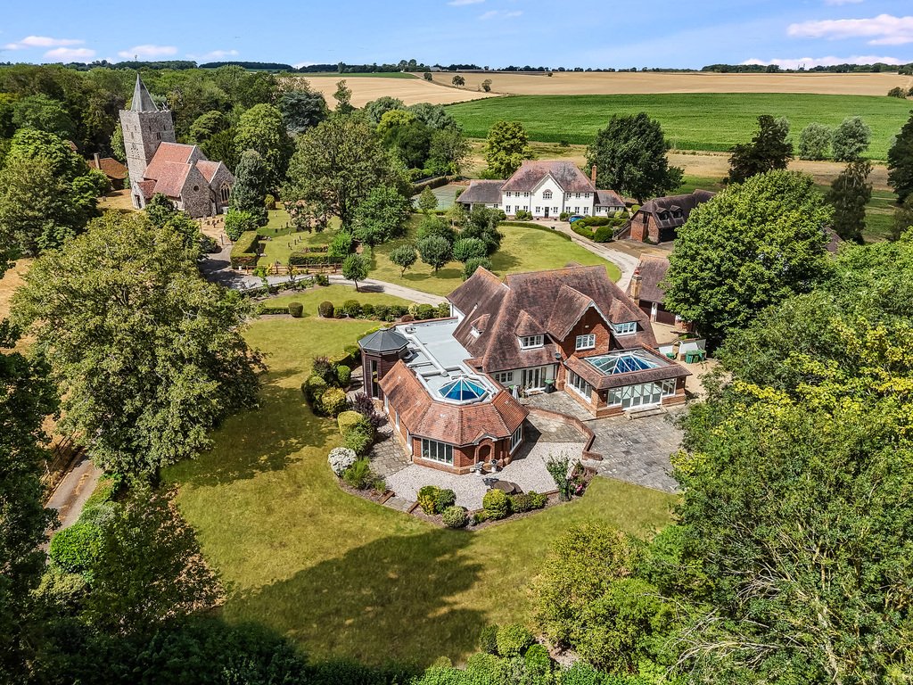 Maison à Little Bardfield, Angleterre 4 - 18626818