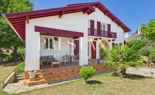 House in Anglet, Nouvelle-Aquitaine, France 1