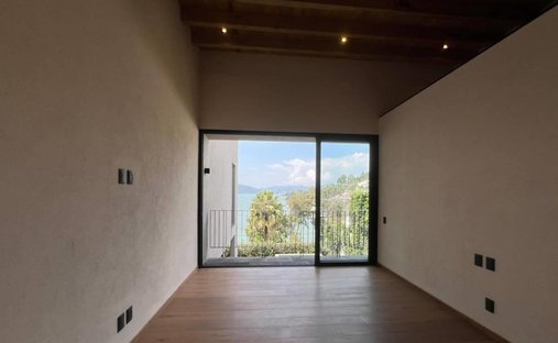 Townhouse en Valle de Bravo, Estado de México, México 1