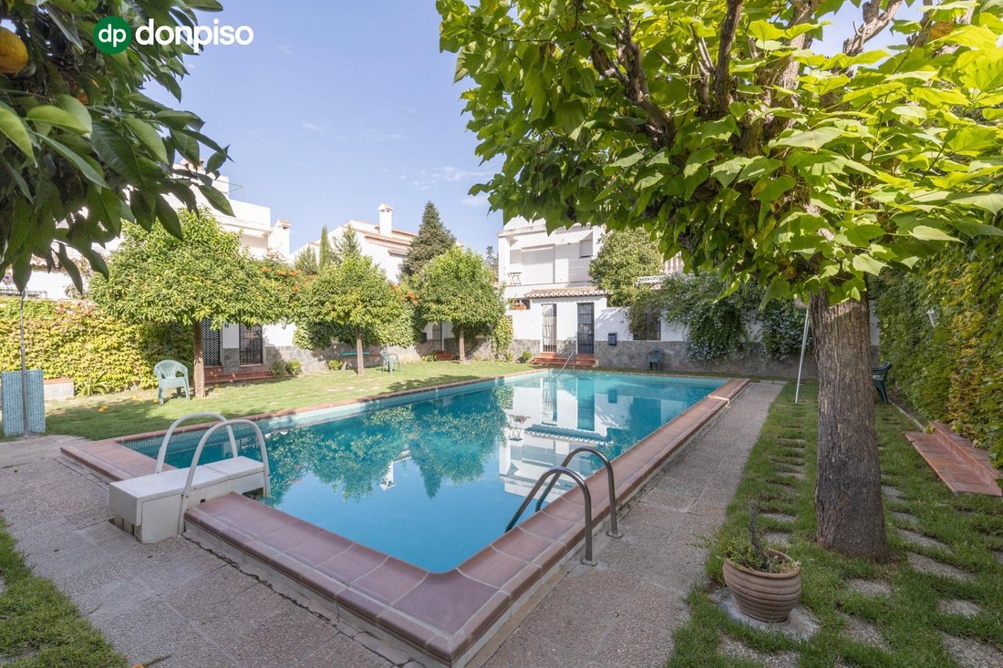 Genil, Granada, Spain 1 - 18629733