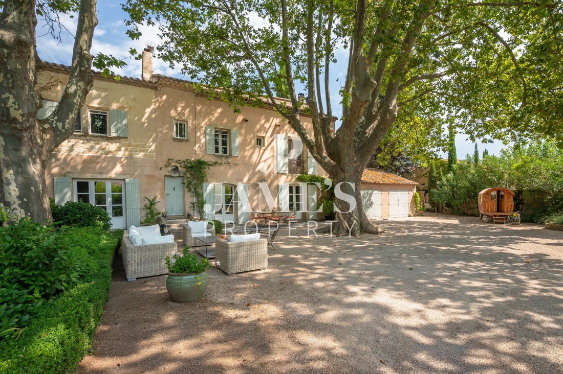 House in Paradou, Provence-Alpes-Côte d'Azur, France 2 - 18626946