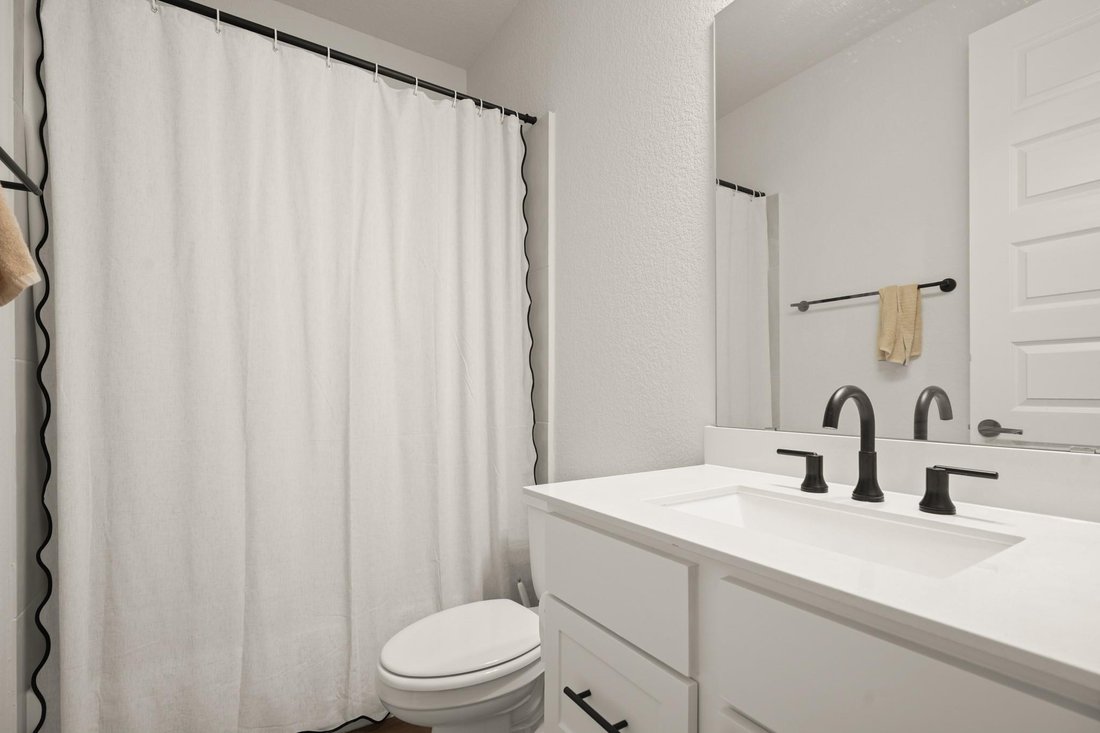 House in Liberty Hill, Texas, United States 4 - 18629702