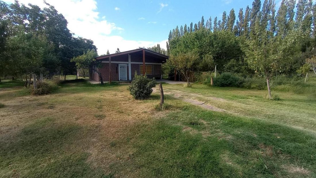 Land in Neuquen, Neuquen, Argentina 1 - 18627323