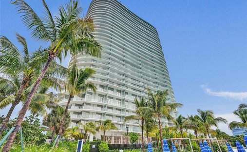 Condo in North Miami Beach, Florida, United States 1