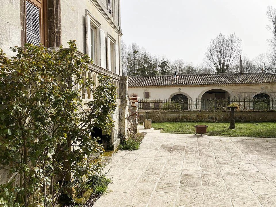 Estate in Saint-Georges-des-Agouts, Nouvelle-Aquitaine, France 3 - 18627333