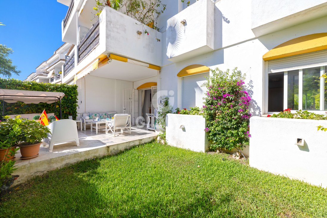 Apartment in Guadalmina Alta, San Pedro de Alcantara, Spain 4 - 18626803