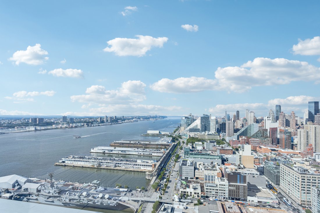 Condo in New York, New York, United States 1 - 18629668