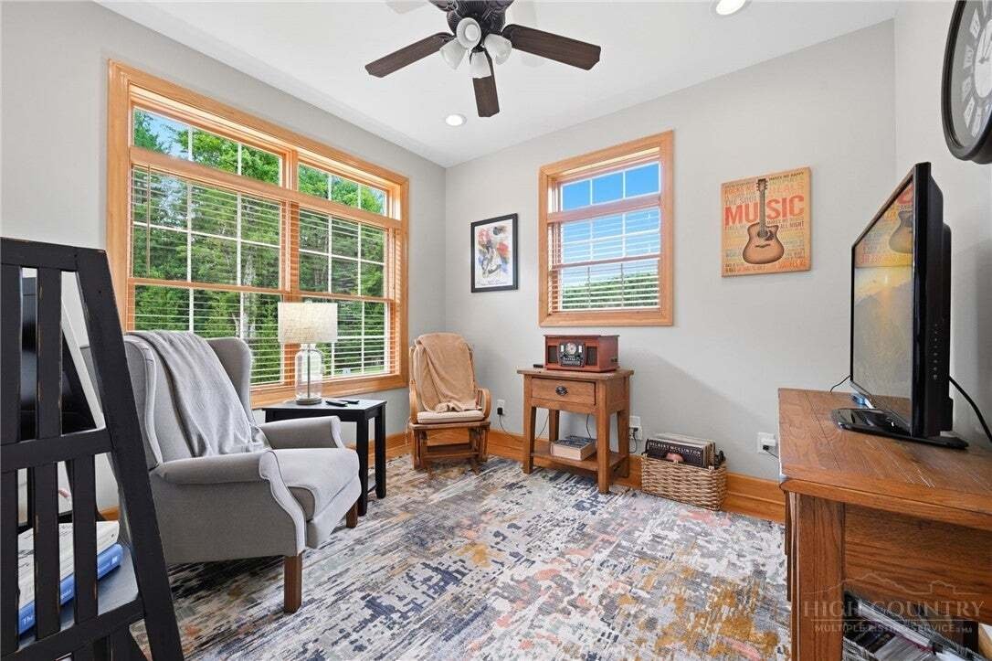 Townhouse in Fleetwood, North Carolina, United States 3 - 18628717