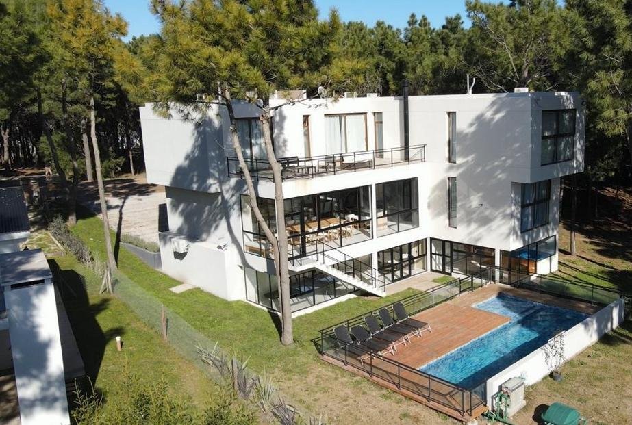 House in COSTA ESMERALDA, Buenos Aires Province, Argentina 1 - 18627031