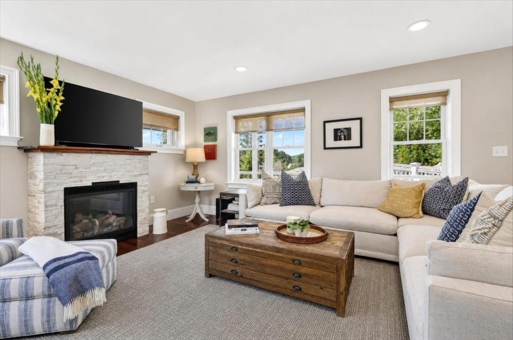 House in Quincy, Massachusetts, United States 5 - 18626508
