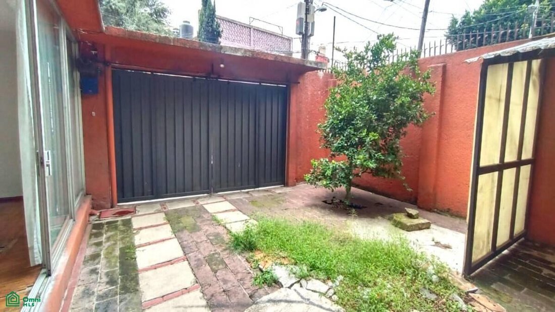 House in Santa Catarina Yecahuitzotl, Mexico City, Mexico 2 - 17232769