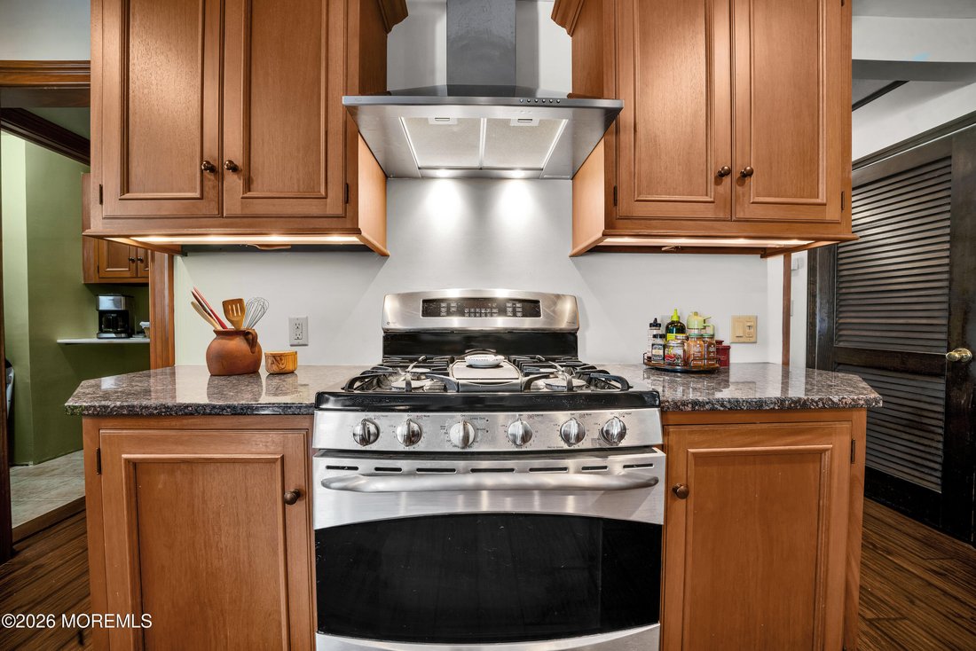 Altro a Red Bank, New Jersey, Stati Uniti 4 - 18630436