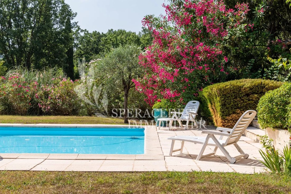 Country House in Grasse, Provence-Alpes-Côte d'Azur, France 3 - 12645995