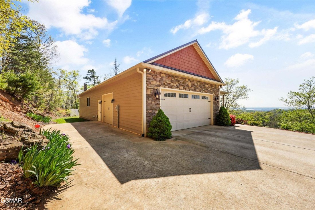 House in Sevierville, Tennessee, United States 2 - 18628512