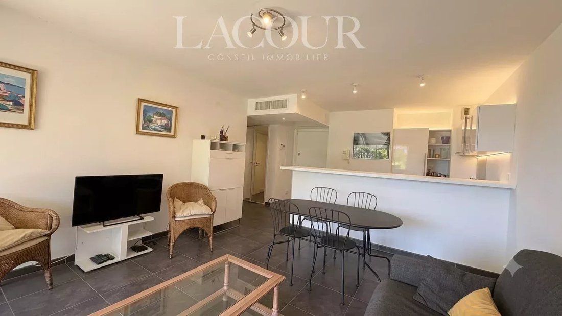 Apartment in La Californie, Cannes, France 3 - 18626842