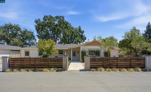 House in Pleasant Hill, California, United States 1