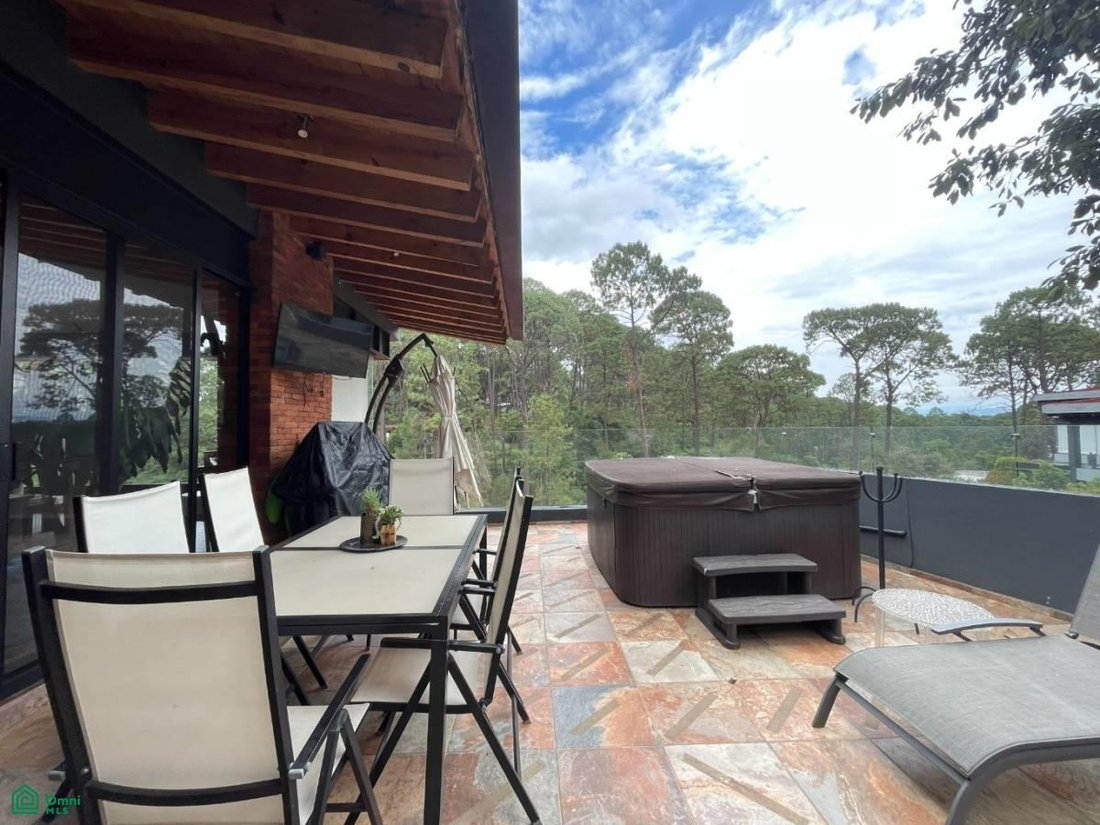 Townhouse in Valle de Bravo, State of Mexico, Mexico 2 - 17769744