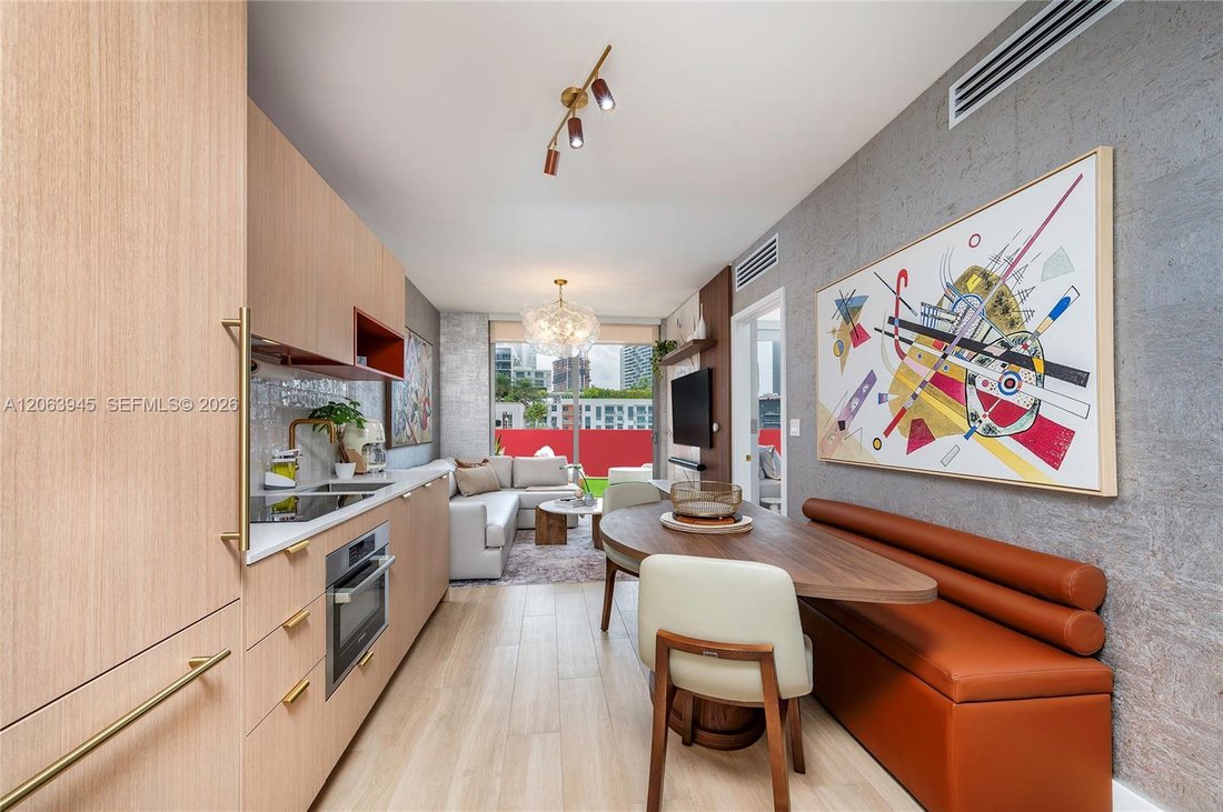 Condo in Miami, Florida, United States 3 - 18629695