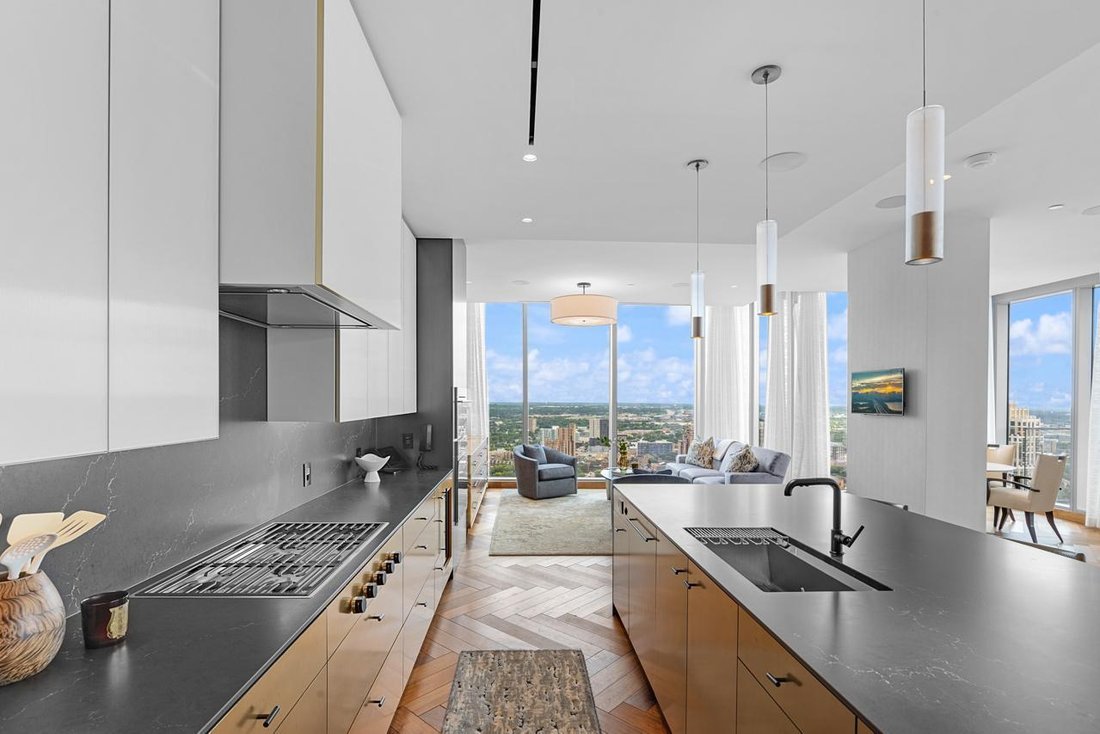 Condo in Minneapolis, Minnesota, United States 4 - 18626505