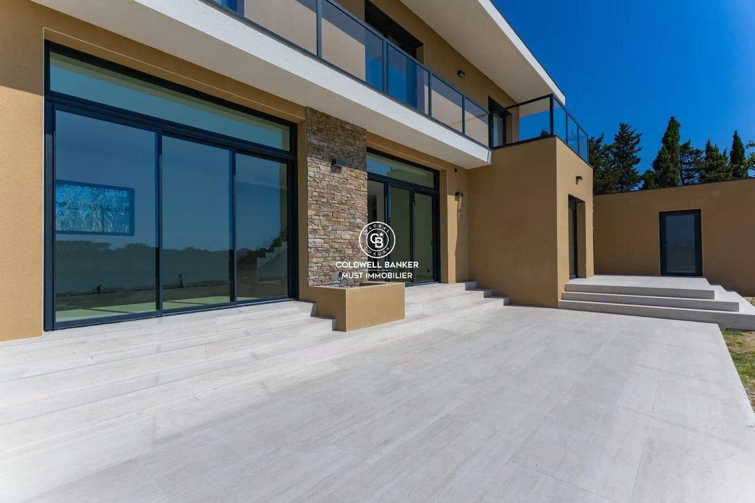 Villa in Saint-Cyprien, Occitania, France 4 - 18627301