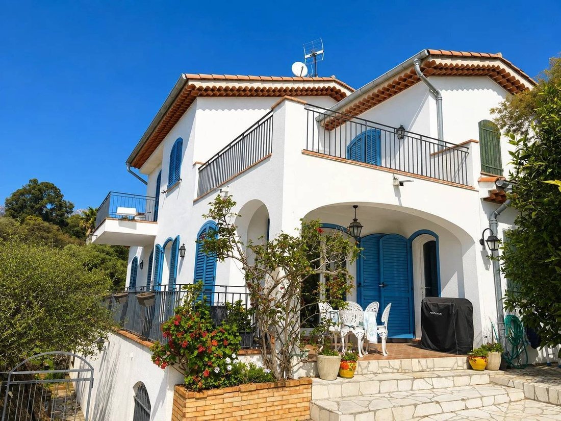 House in Menton, Provence-Alpes-Côte d'Azur, France 3 - 18281556
