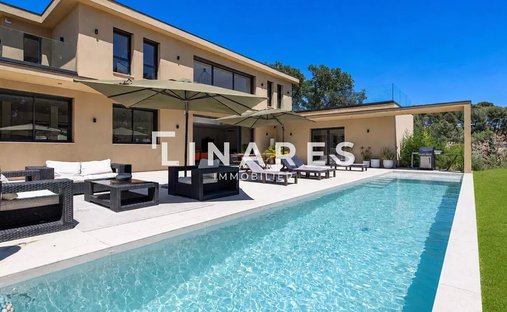 House in Eoures, Marseille, Provence-Alpes-Côte d'Azur 1
