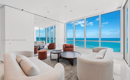 Condo in Miami Beach, Florida, United States 1