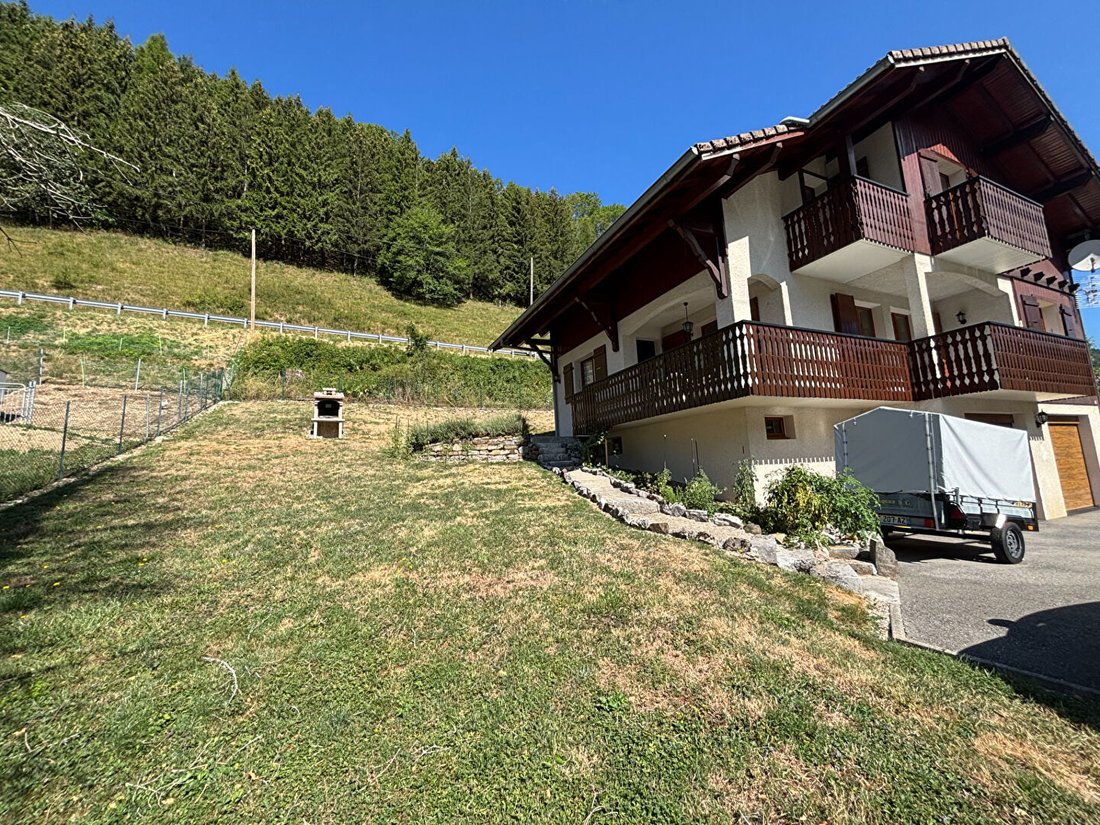 Villa in Bellevaux, Auvergne-Rhône-Alpes, France 1 - 18627431