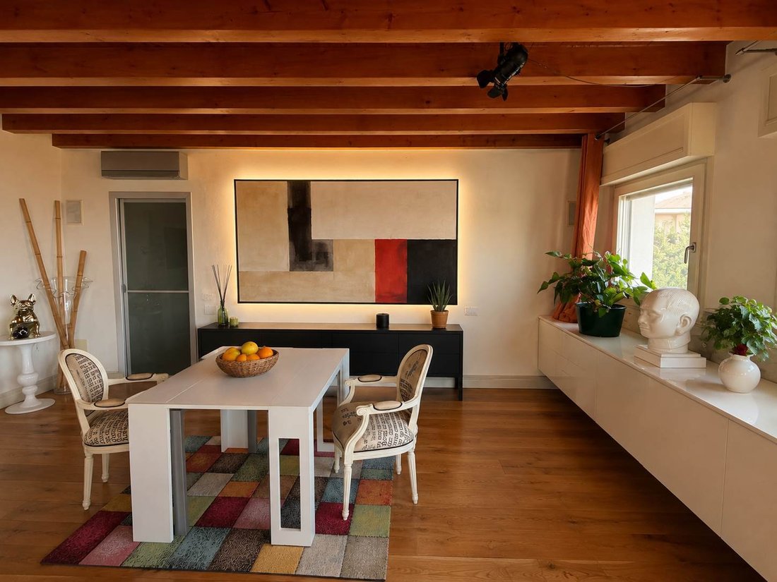 Apartment in Desenzano Centro, Desenzano del Garda, Lombardy 3 - 18629799