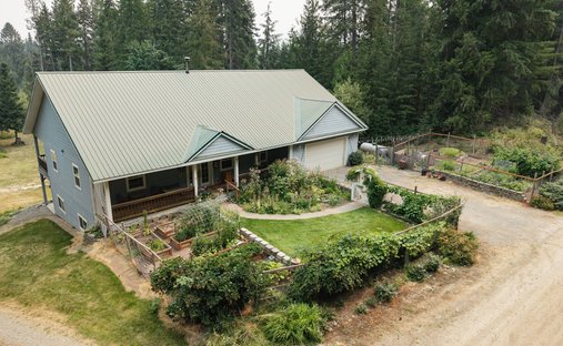 House in Naples, Idaho, United States 1