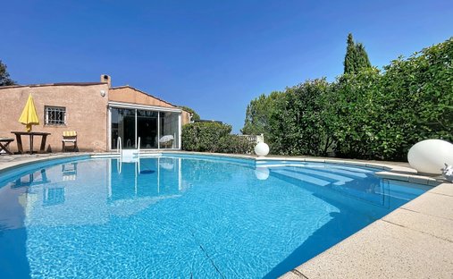 Casa en Montauroux, Provenza-Alpes-Costa Azul, Francia 1