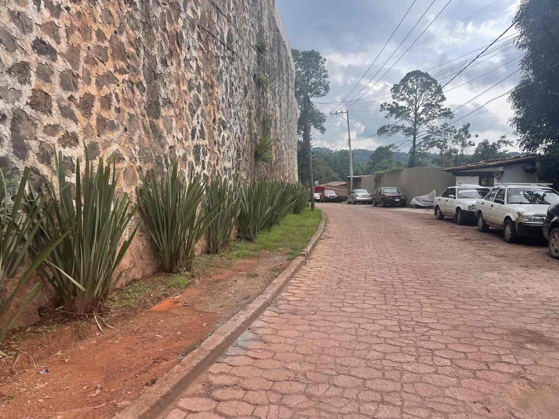 Land in Valle de Bravo, State of Mexico, Mexico 4 - 18627734