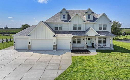 House in Powers Lake, Wisconsin, United States 1