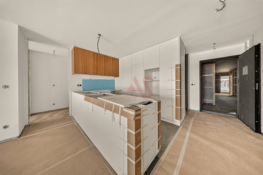 Apartment in Espinho, Aveiro District, Portugal 3 - 15505317