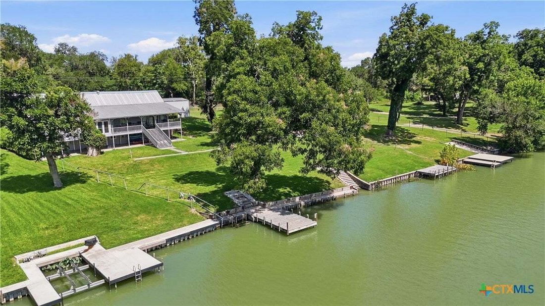 House in New Braunfels, Texas, United States 4 - 18629413