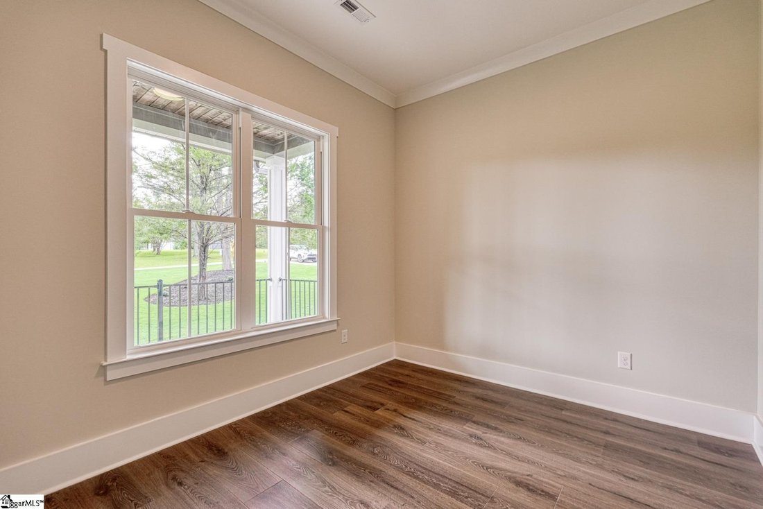 House in Spartanburg, South Carolina, United States 4 - 18628093