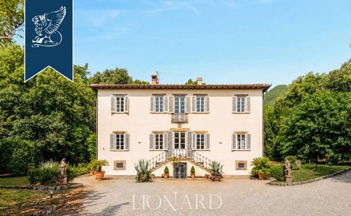 Villa in Saint Mary del Giudice - San Lorenzo a Vaccoli, Lucca, Tuscany 1