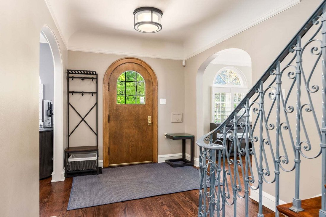 House in Oak Park, Illinois, United States 5 - 18628667