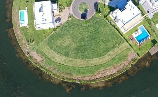 Land in Belén de Escobar, Buenos Aires Province, Argentina 1