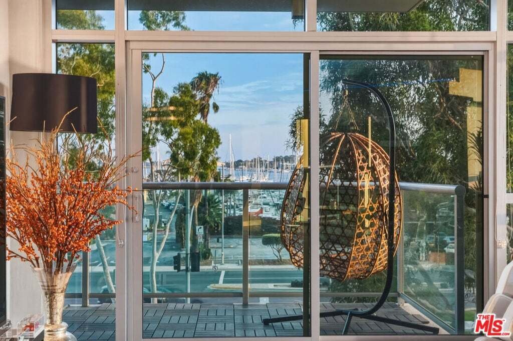Condo in Marina del Rey, California, United States 3 - 18629324