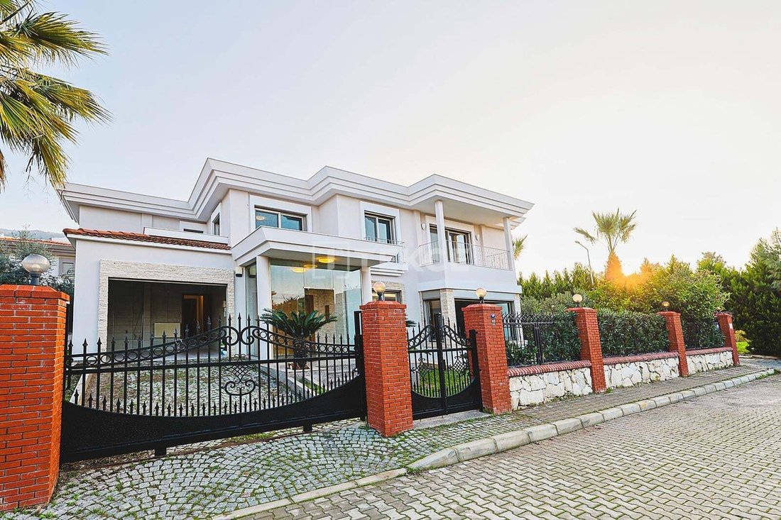 Villa in Narlıdere, İzmir, Turkey 3 - 18627925