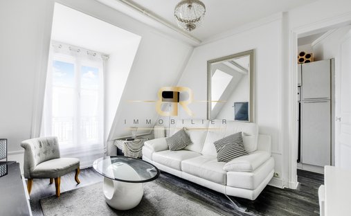 Apartment in Lorette-Martyrs, Paris 9e Arrondissement, Paris 1