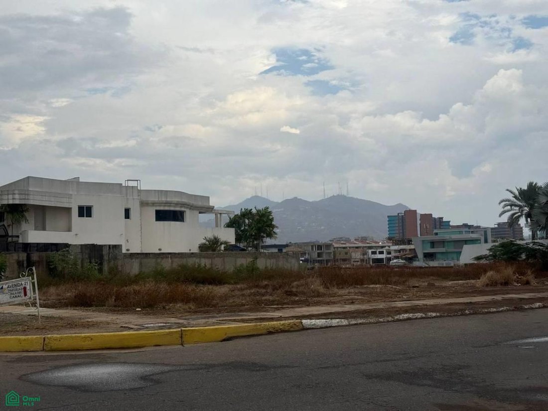 Land in Lecheria, Anzoategui, Venezuela 5 - 17814049