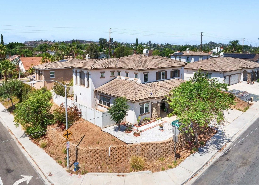 House in Escondido, California, United States 3 - 18629173