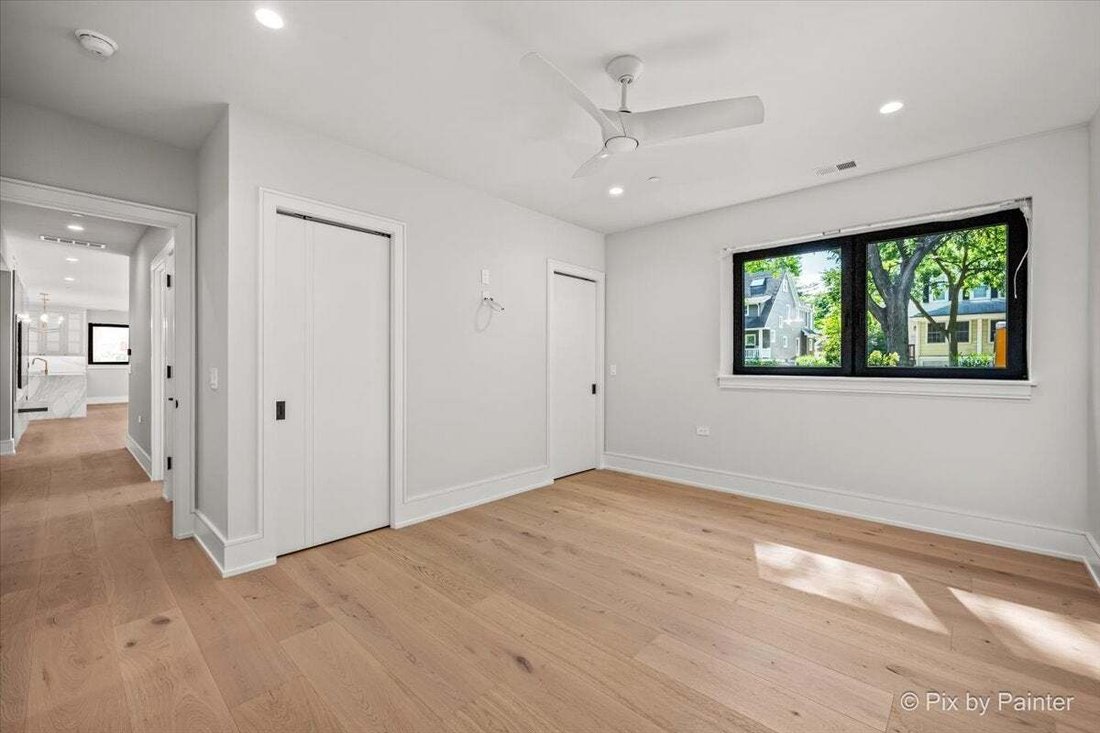 Condo in Hinsdale, Illinois, United States 5 - 18628655